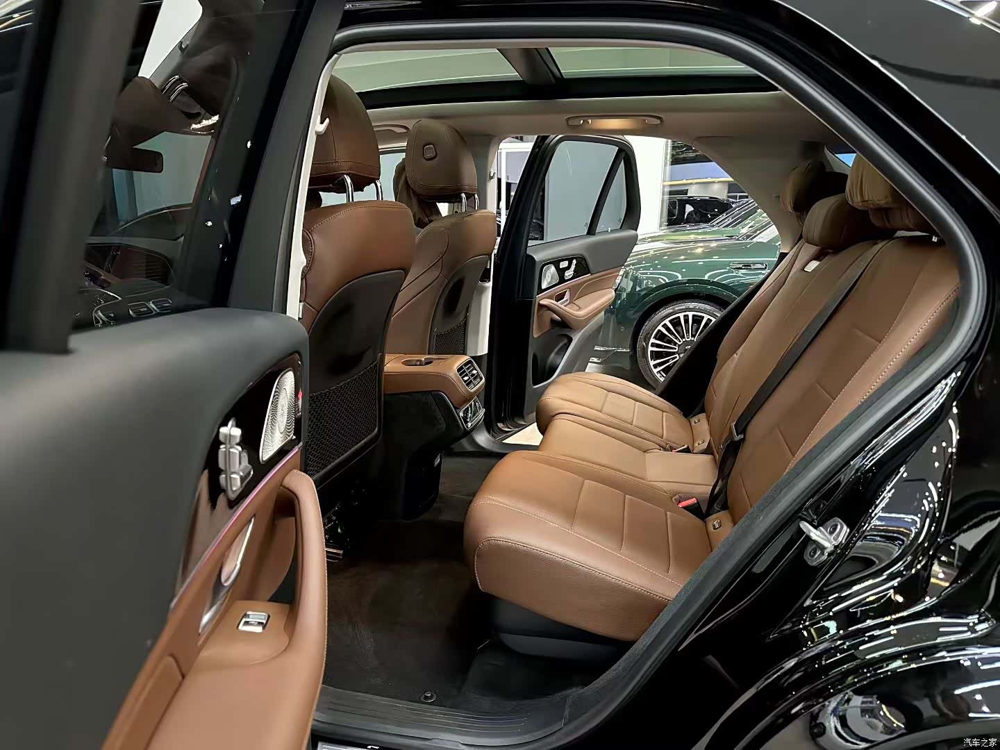 Mercedes-Benz GLE, 2025 7