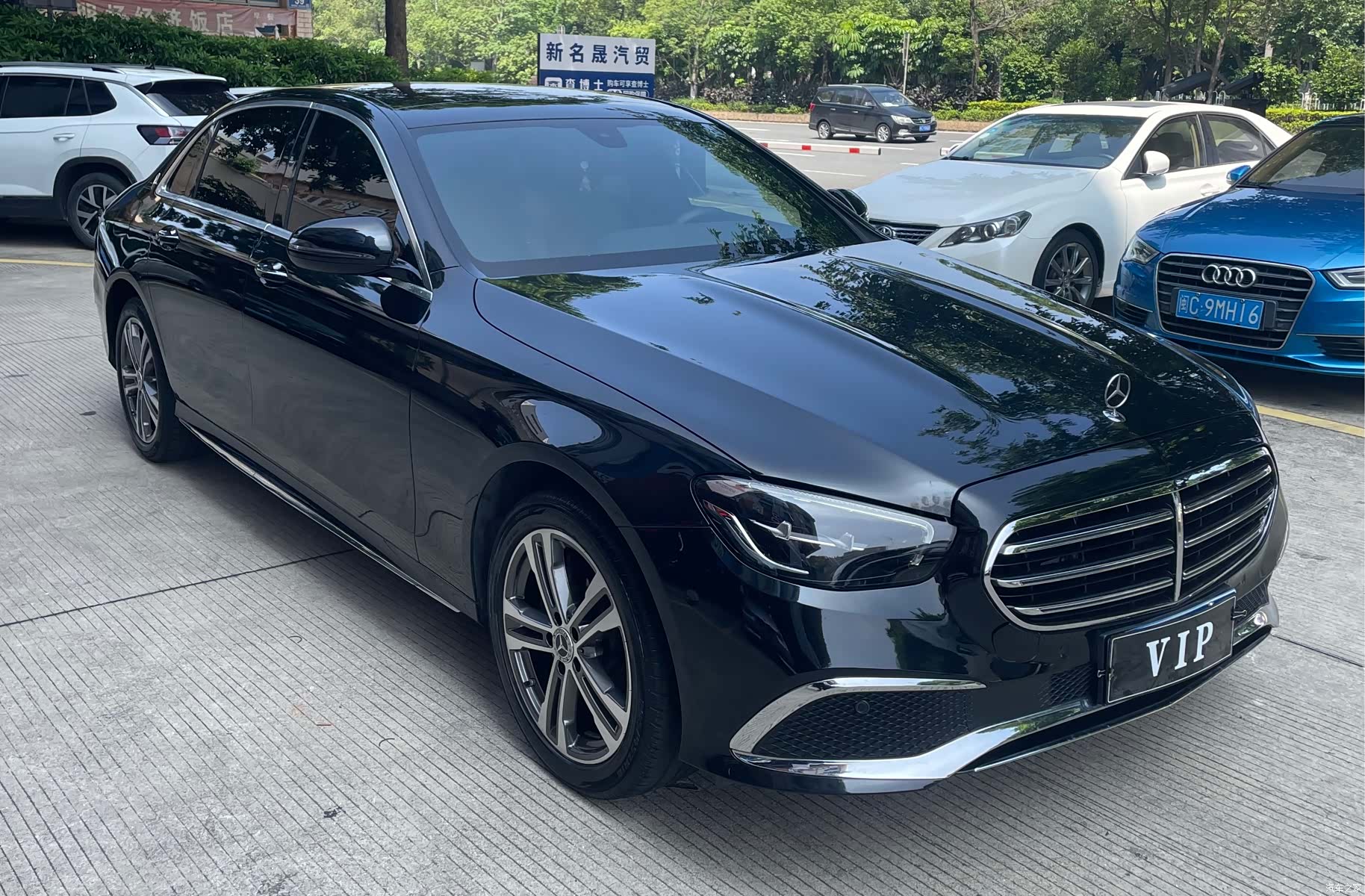 Mercedes-Benz E-Class, 2022 3