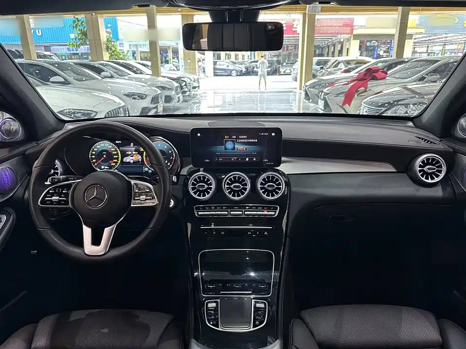 Mercedes-Benz GLC Mercedes-Benz GLC