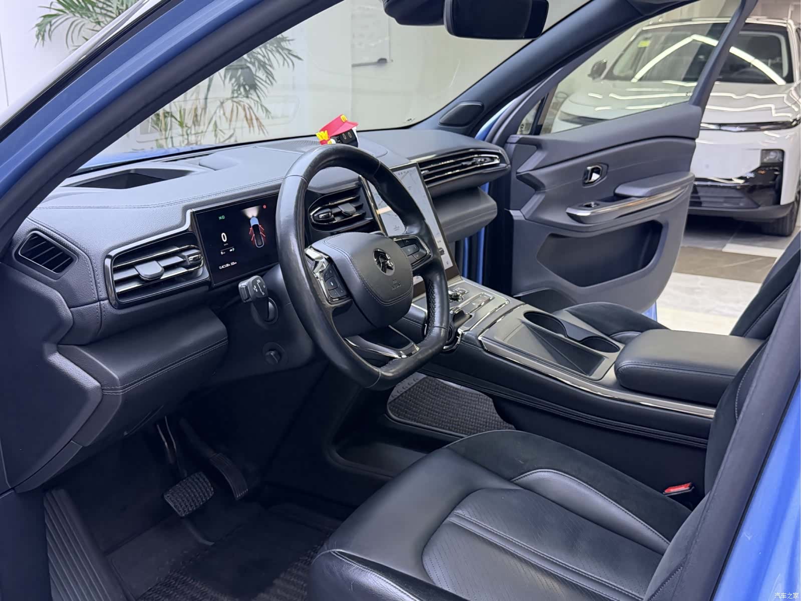 NIO ES6, 2019 4