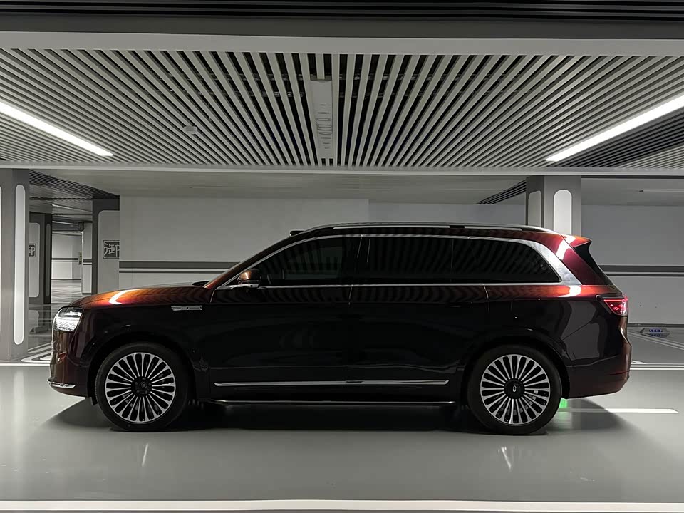 AITO Ask the world M9