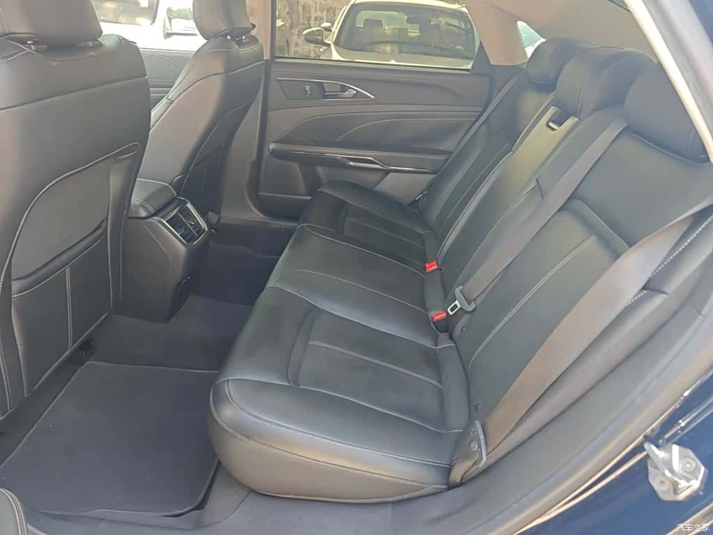 Ford Taurus, 2016 17