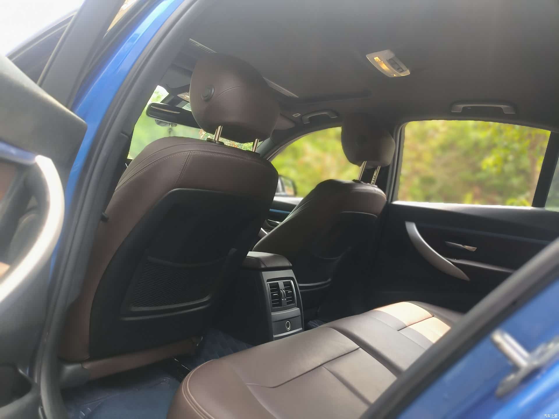 BMW 3 Series, 2019 все фото
