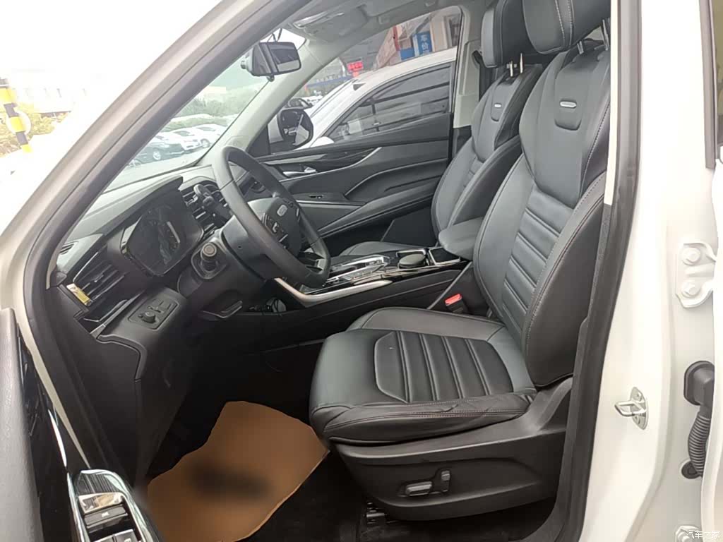Maxus D60, 2020 15
