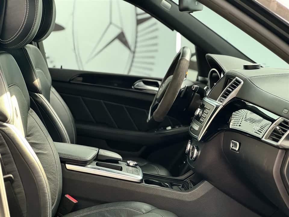 Mercedes-Benz GL grade