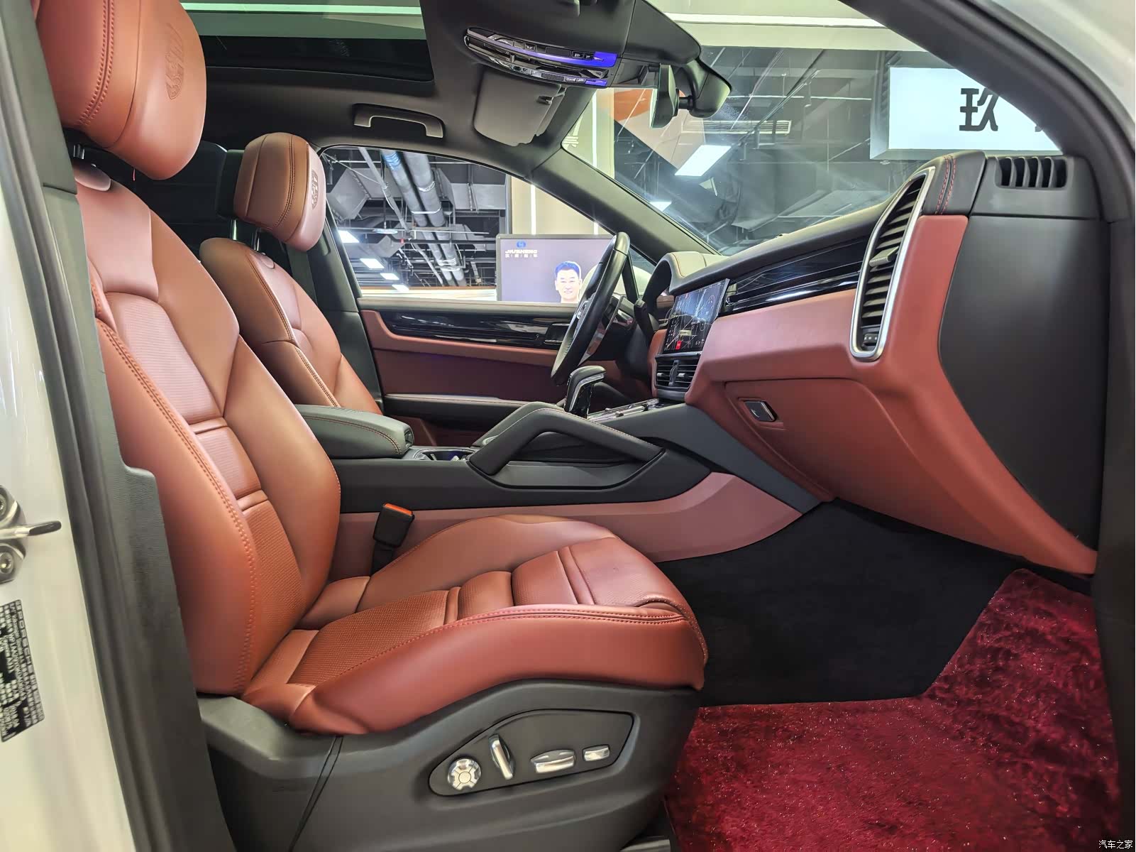 Porsche Cayenne, 2018 9