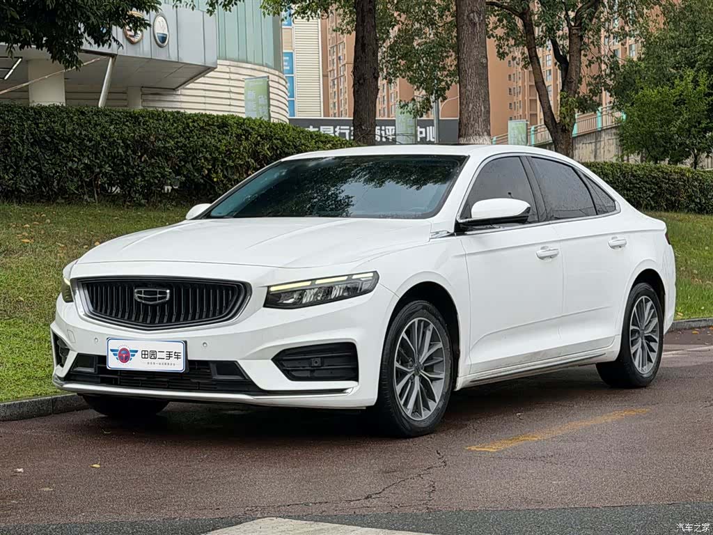 Geely Preface, 2022 1