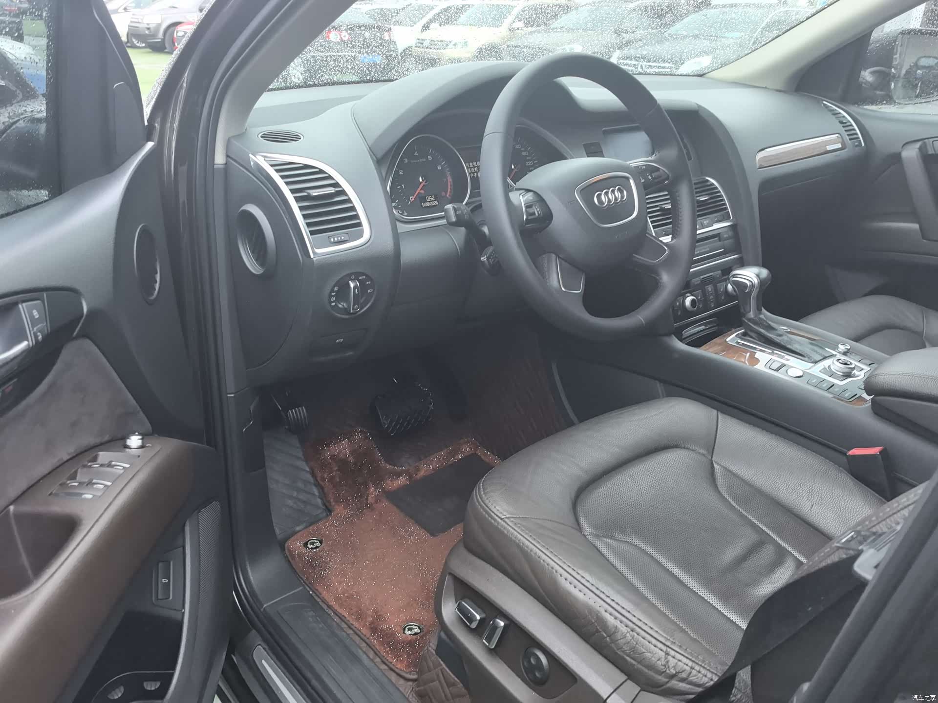 Audi Q7, 2014 4