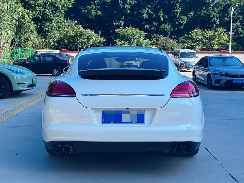 Porsche Panamera