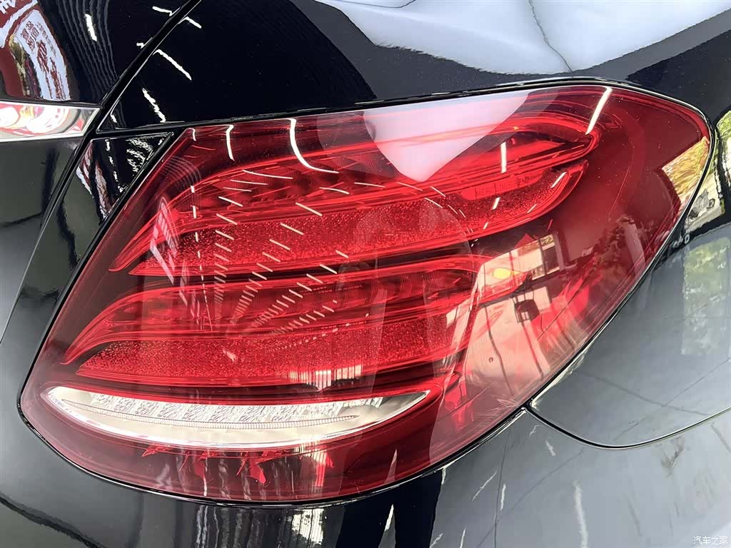 Mercedes-Benz E-Class, 2017 10