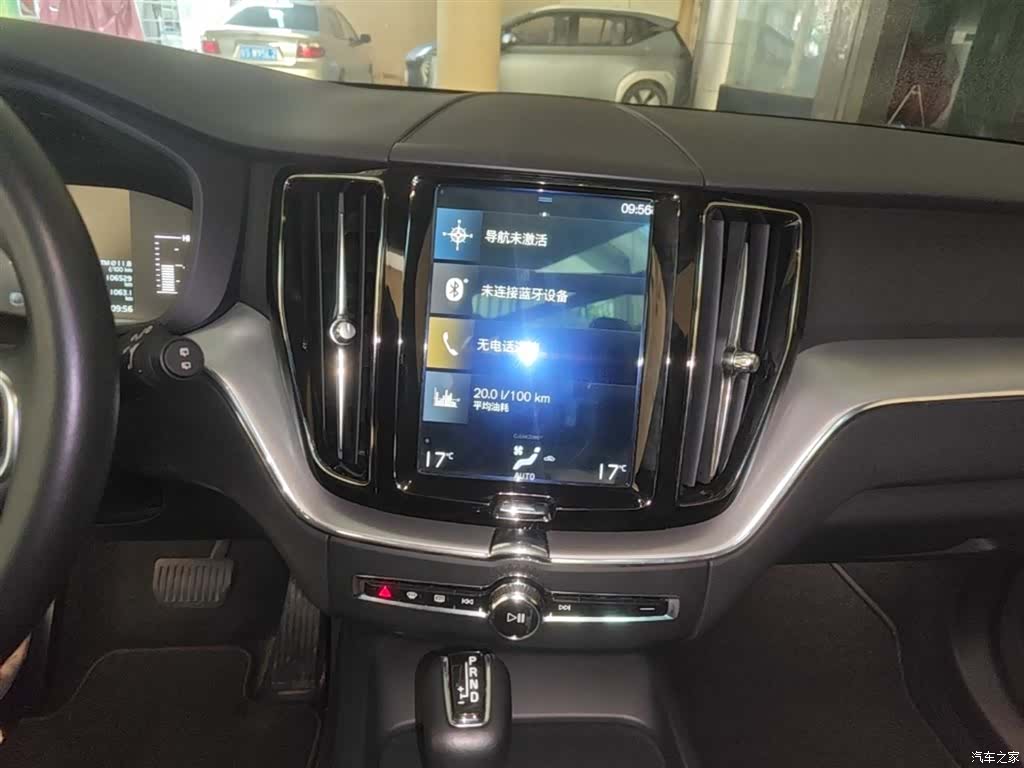 Volvo XC60, 2019 13