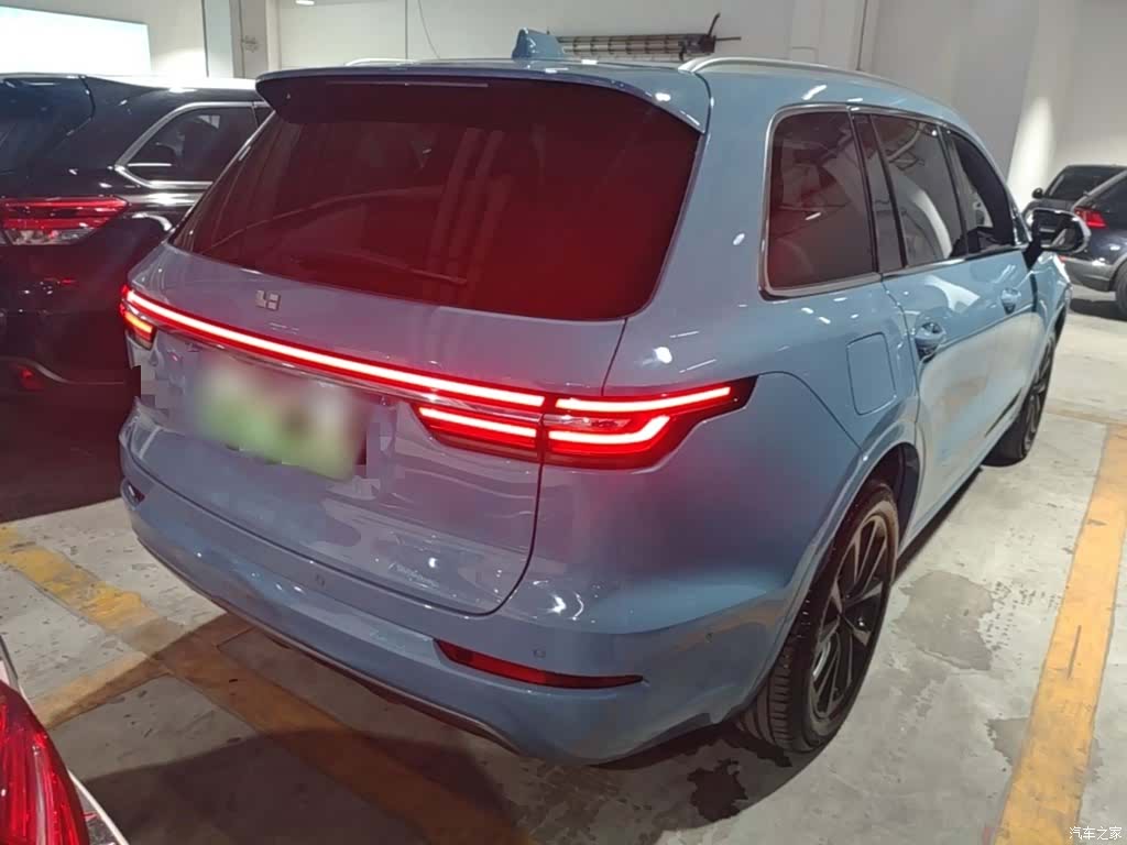 Li Auto ONE, 2022 7