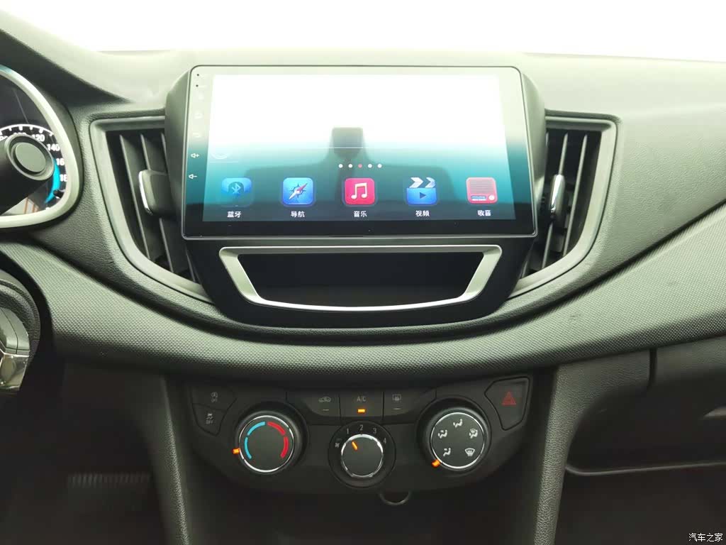 Chevrolet 320, 2018 12