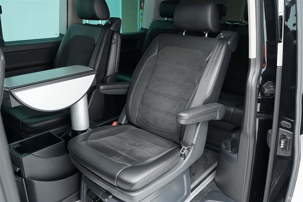 Volkswagen 7, 2018 11