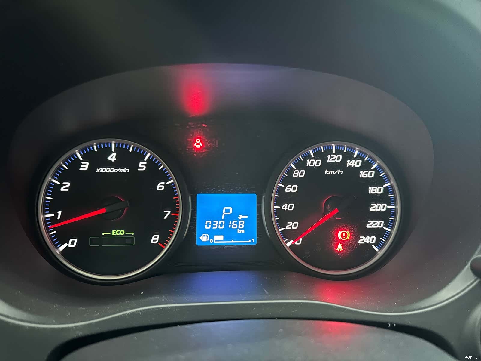 Mitsubishi Outlander, 2022 16