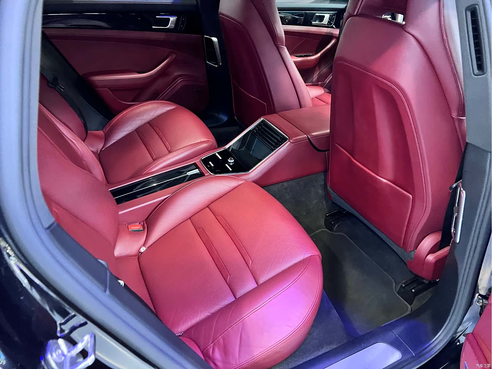 Porsche Panamera, 2017 18