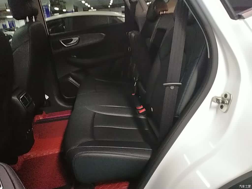 Roewe RX5, 2025 16