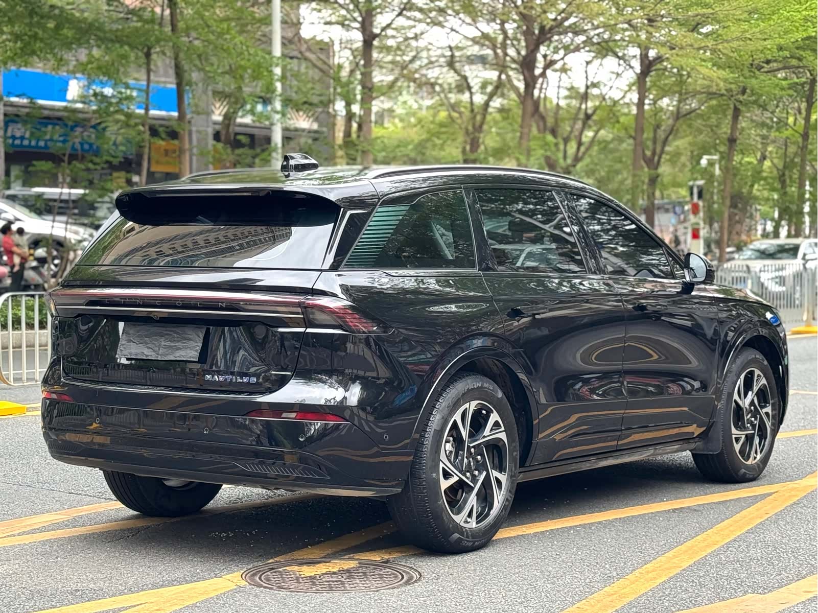 Lincoln Nautilus, 2023 21