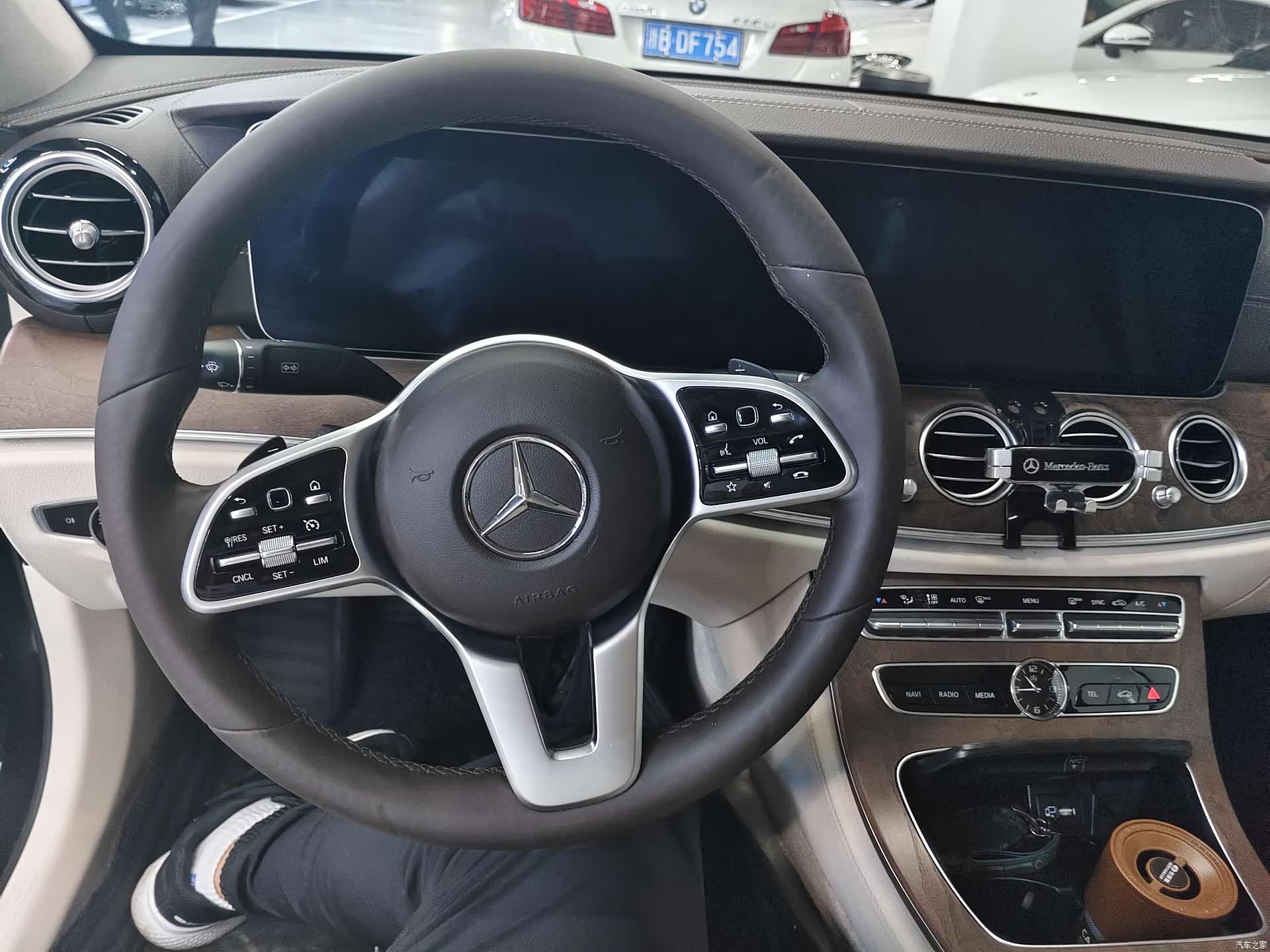 Mercedes-Benz E-Class, 2019 7