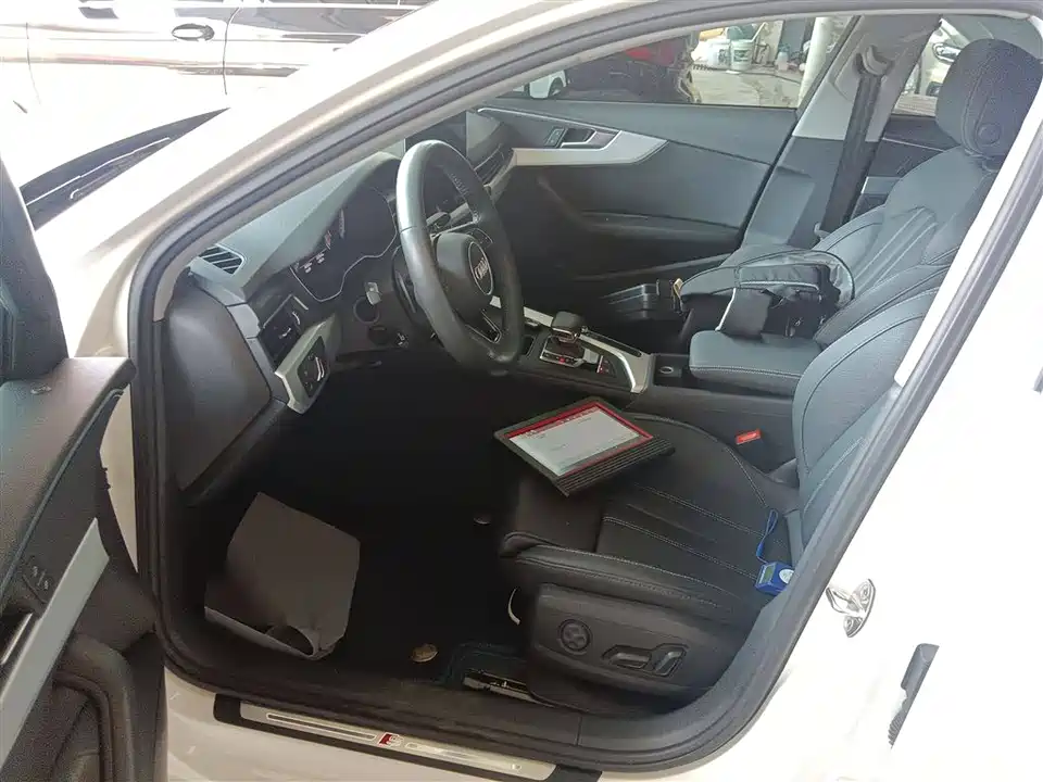 Audi A4L Audi A4L