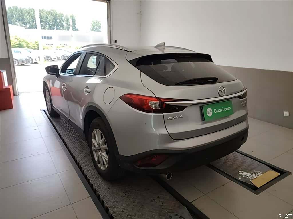 Mazda CX-4, 2017 23