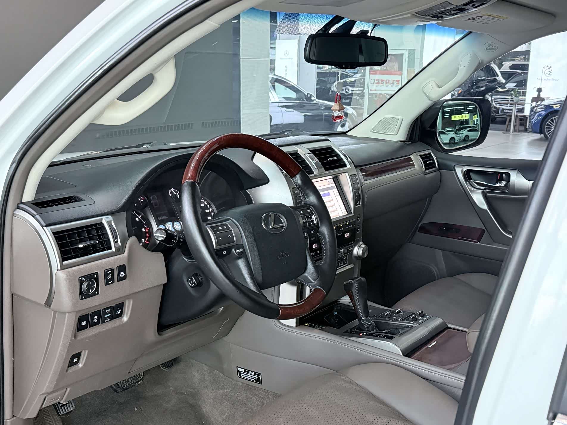 Lexus GX, 2012 19