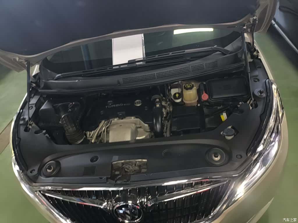 Buick GL8, 2017 20