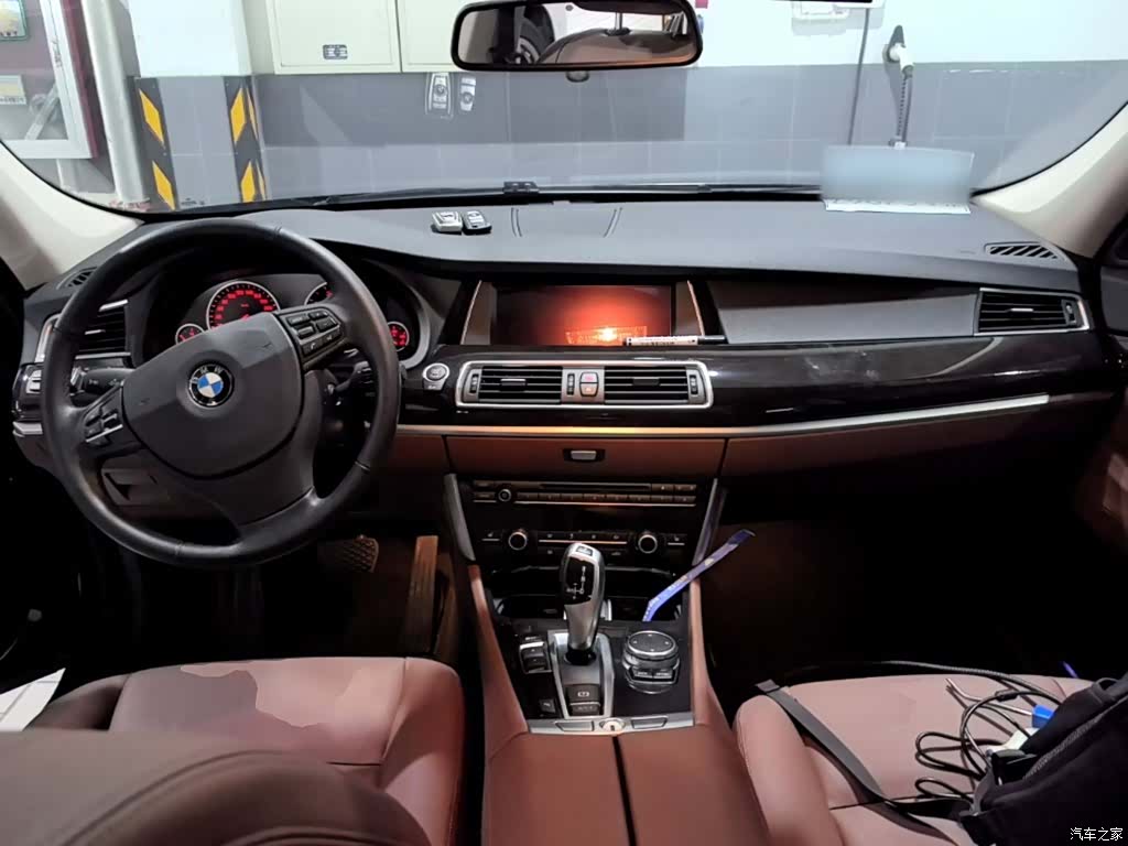BMW 5 Series, 2015 10