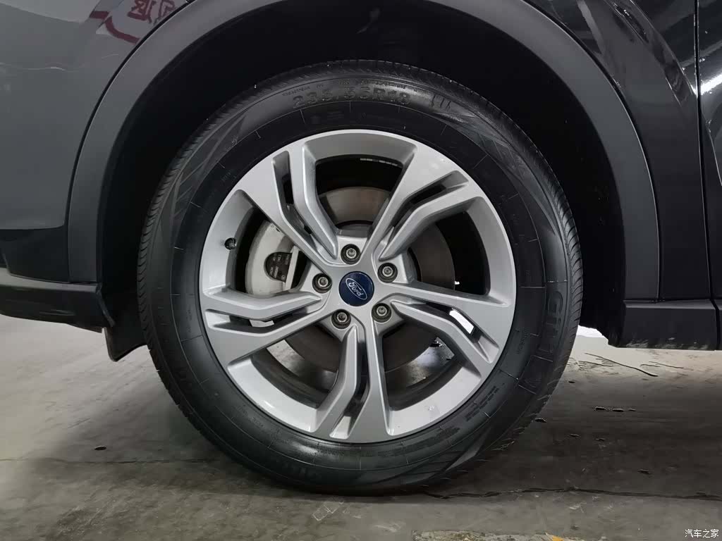 Ford Equator Sport, 2023 17