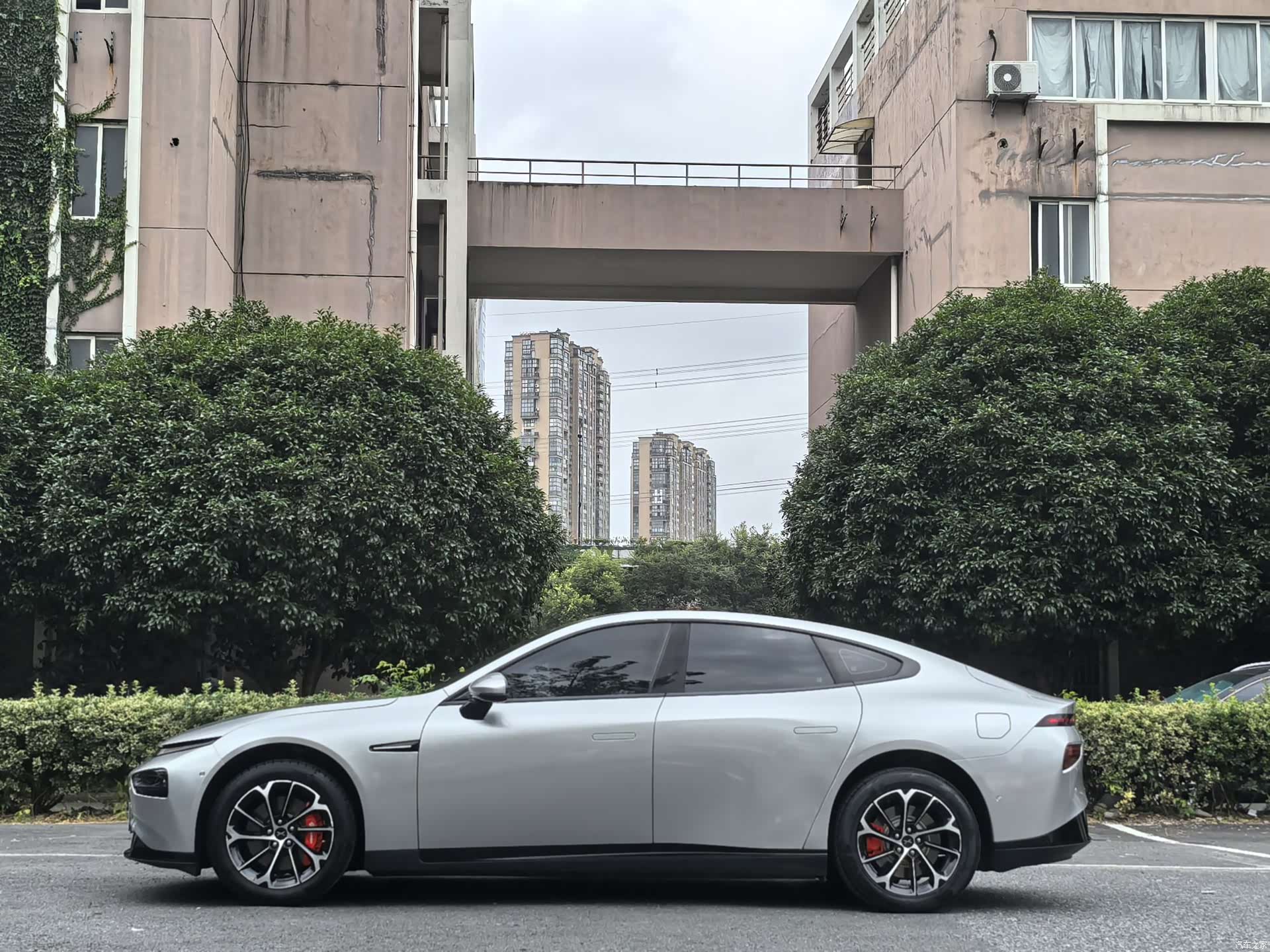 Xpeng P7, 2021 2