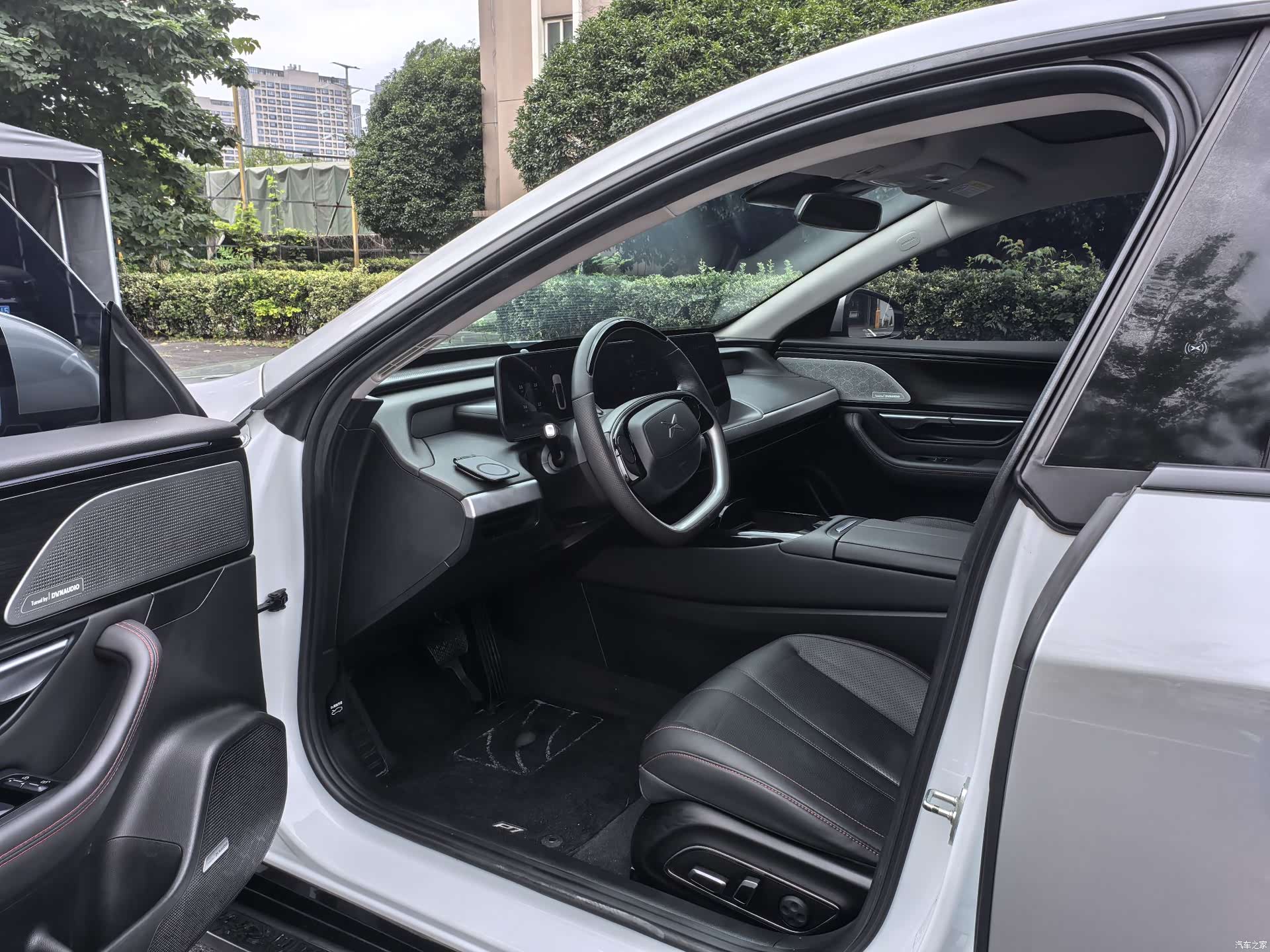 Xpeng P7, 2021 9