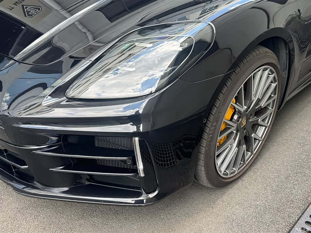 Porsche Panamera, 2024 3
