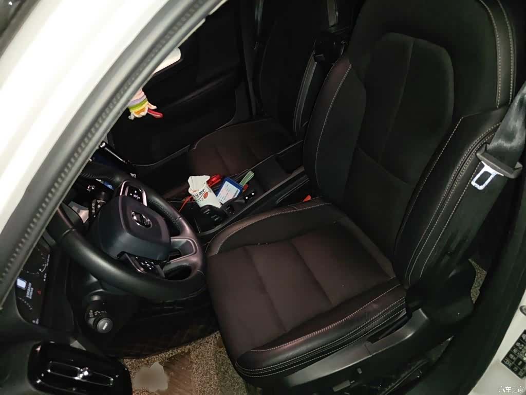 Volvo XC40, 2019 8