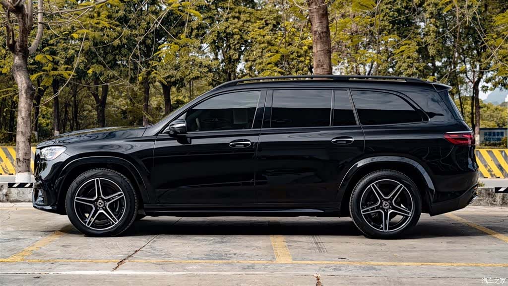 Mercedes-Benz GLS, 2024 все фото