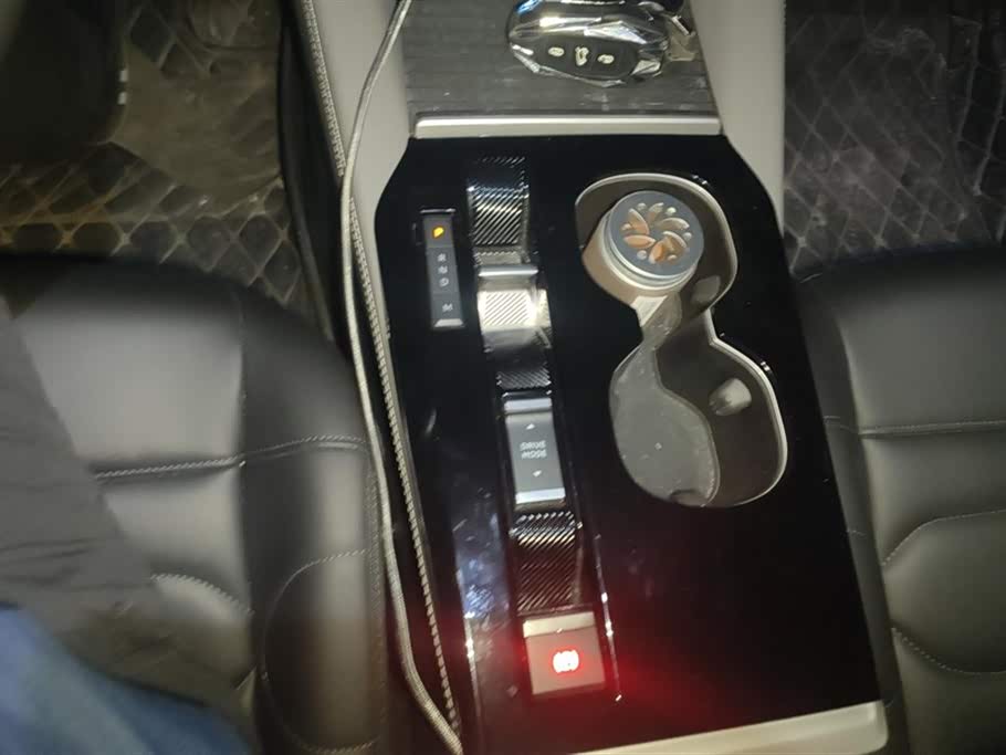 Citroen Versailles C5 X