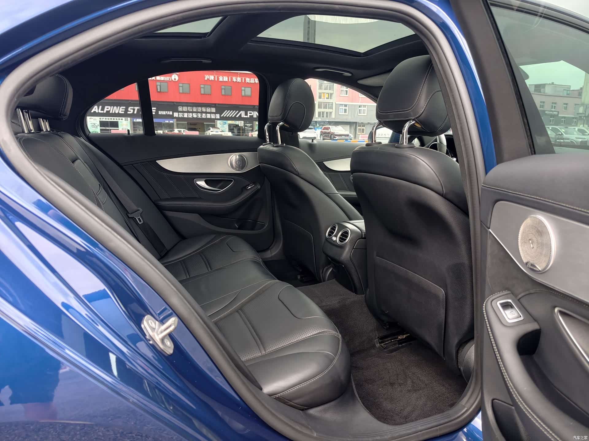 Mercedes-Benz C-Class, 2017 16