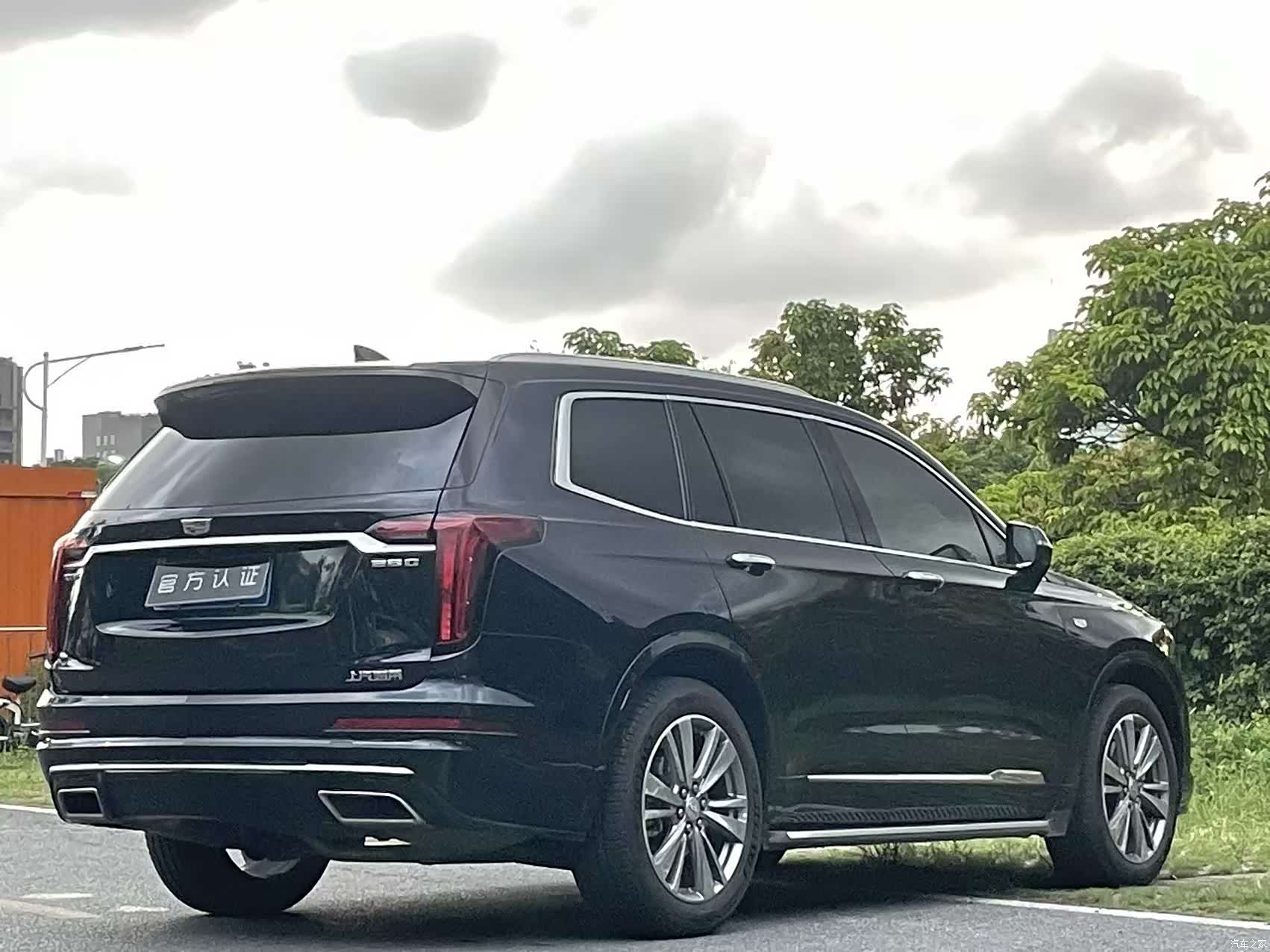 Cadillac XT6, 2021 все фото