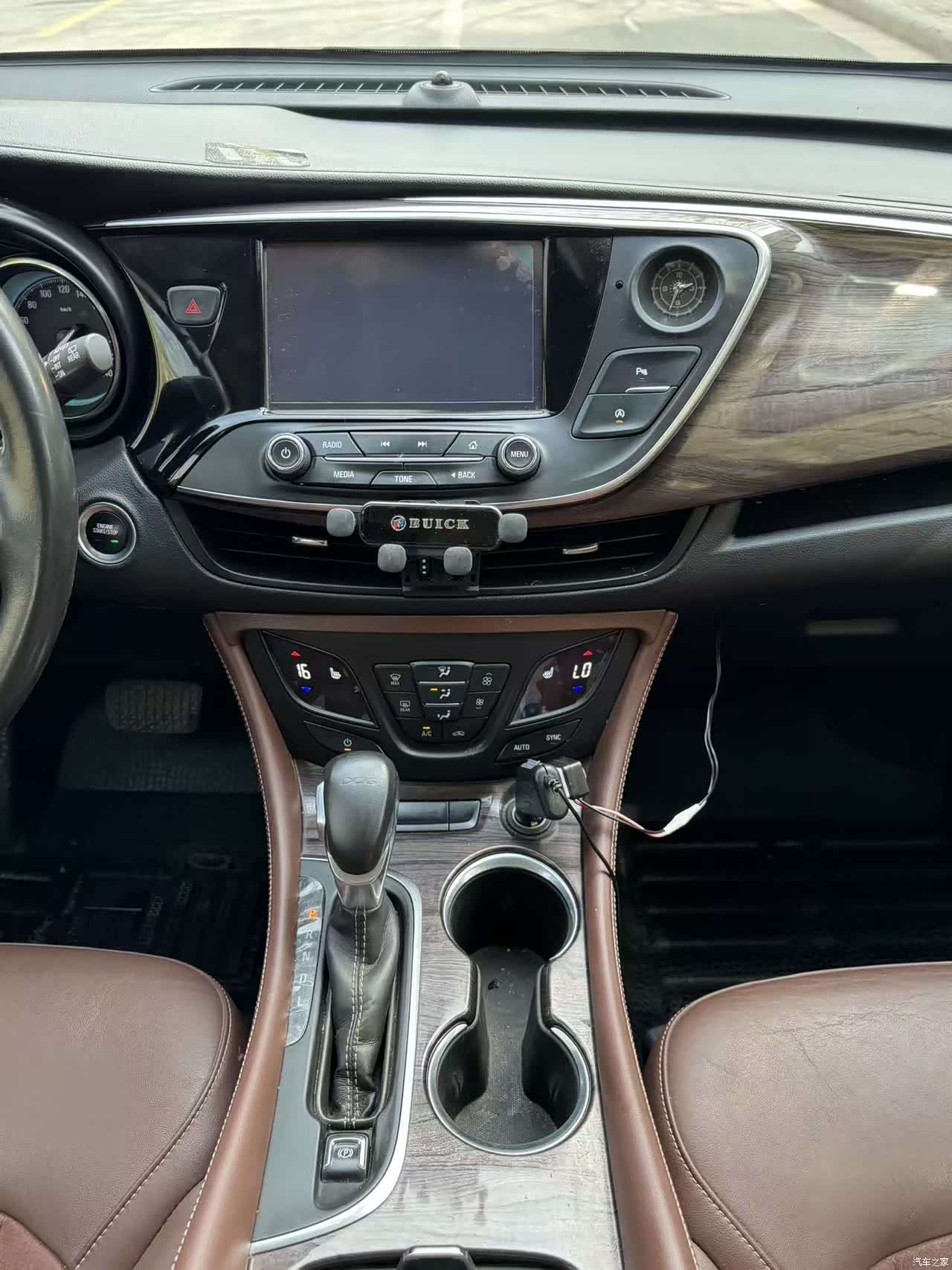 Buick Envision Plus, 2017 12