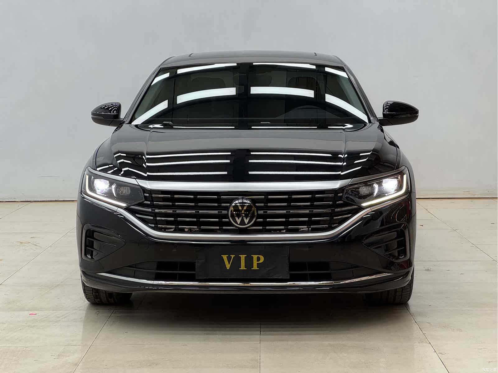 Volkswagen Passat, 2023 11