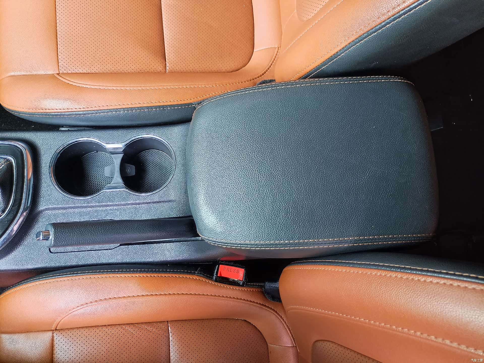 Changan CX70, 2017 23