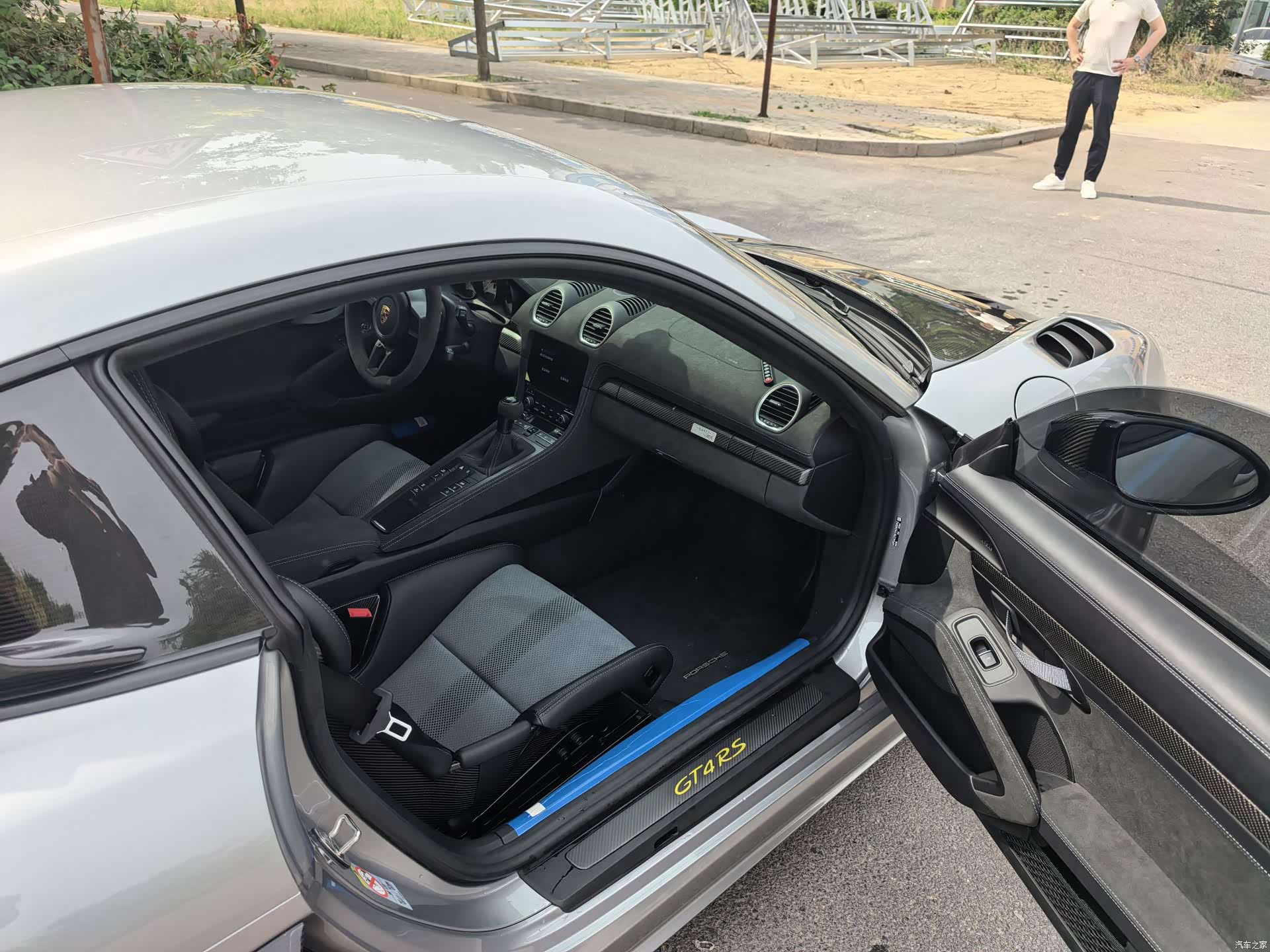 Porsche Cayman, 2023 7