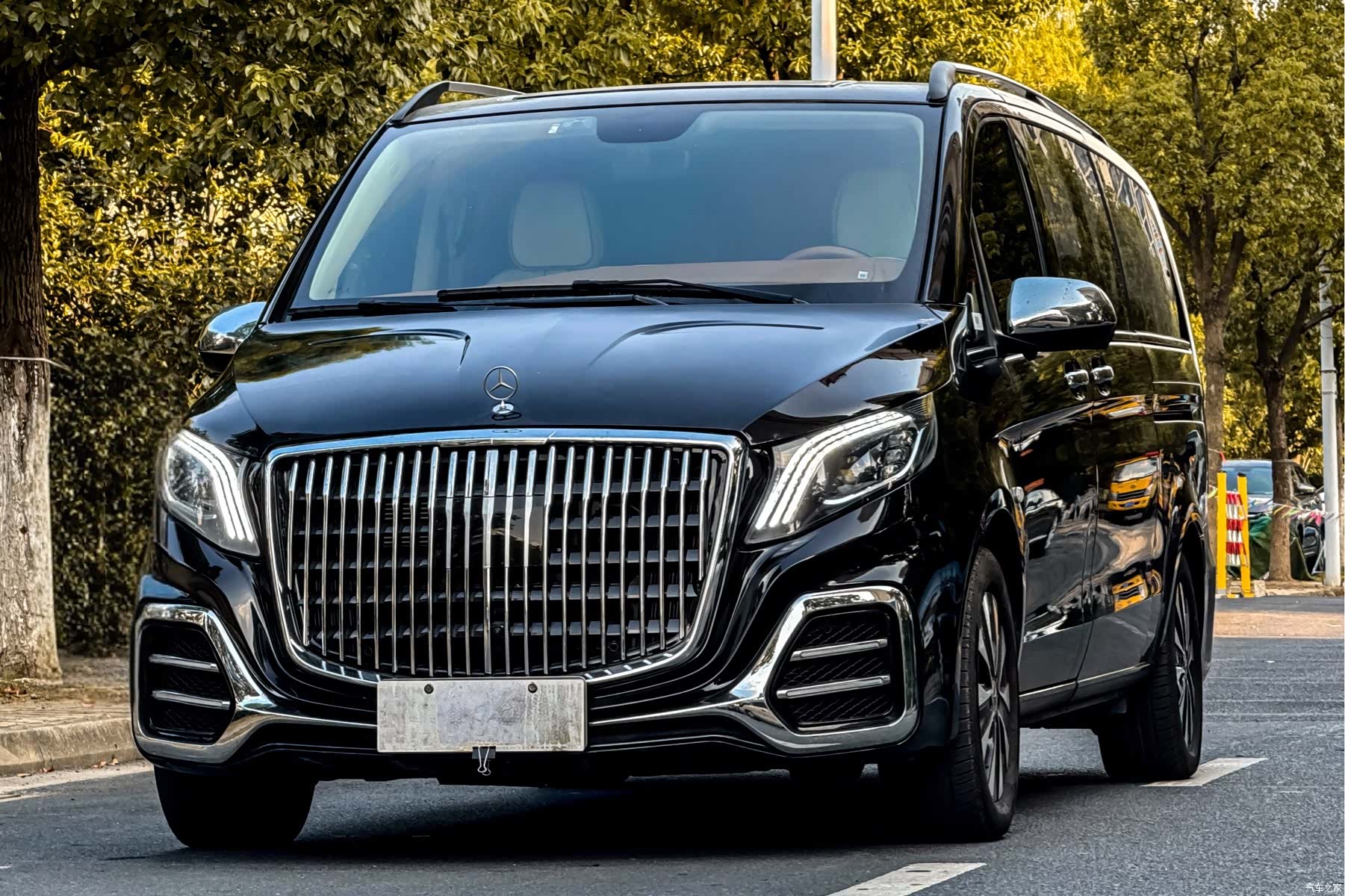 Mercedes-Benz 7
