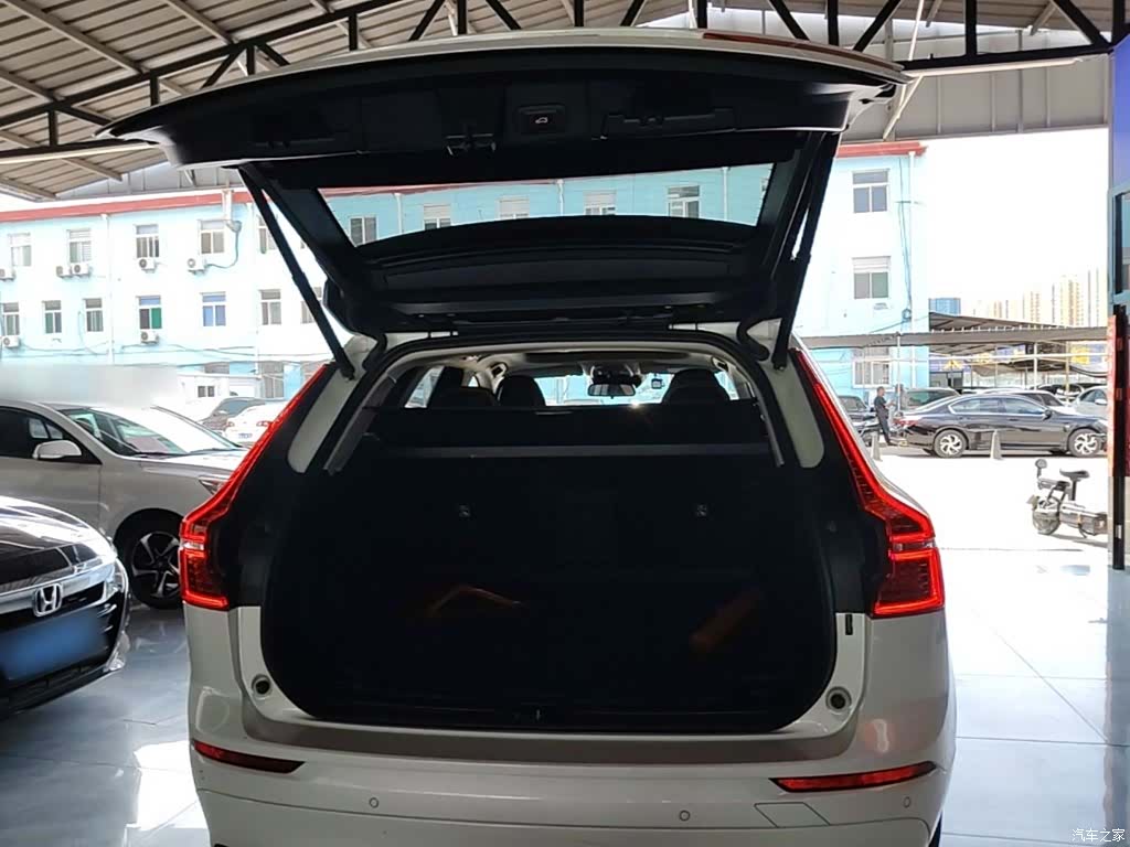 Volvo XC60, 2018 19