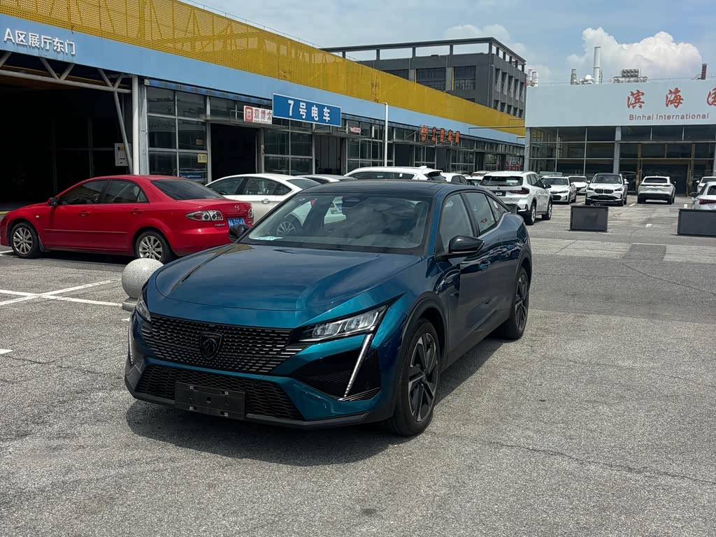 Peugeot 408X