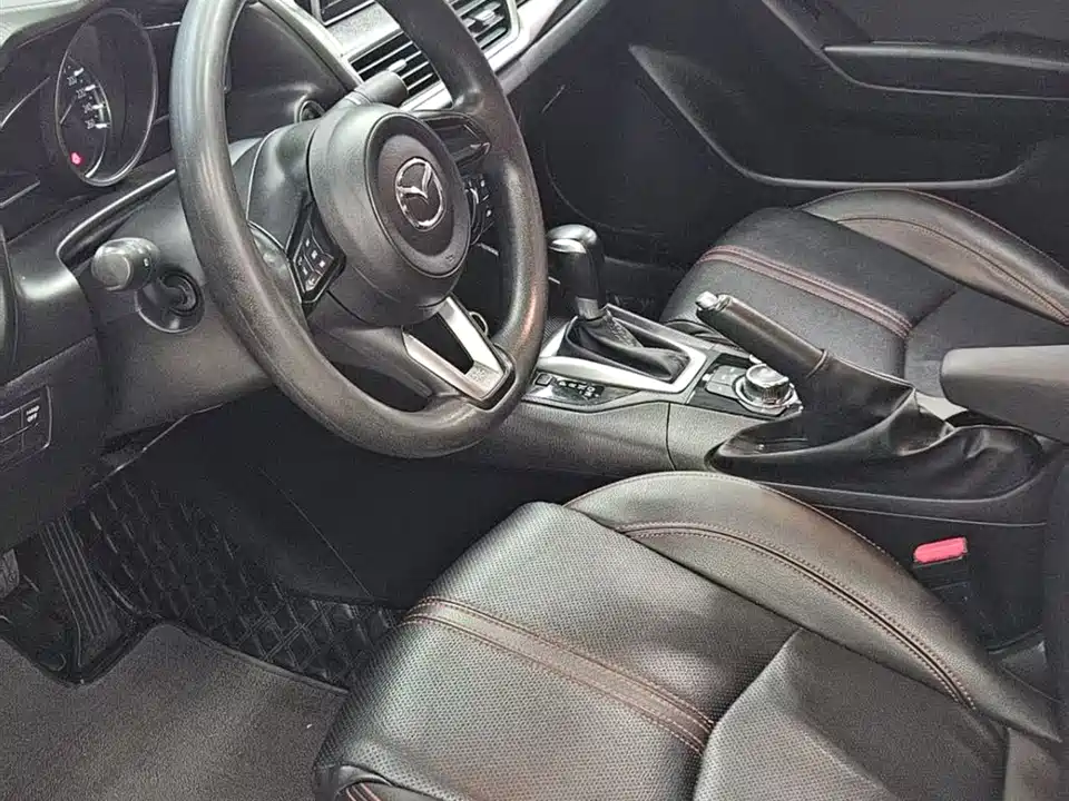 Mazda 3 Angkesaila Mazda 3 Angkesaila