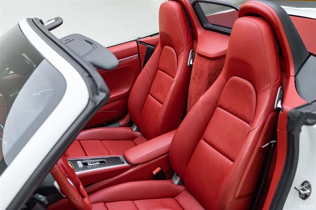 Porsche Boxster, 2015 10