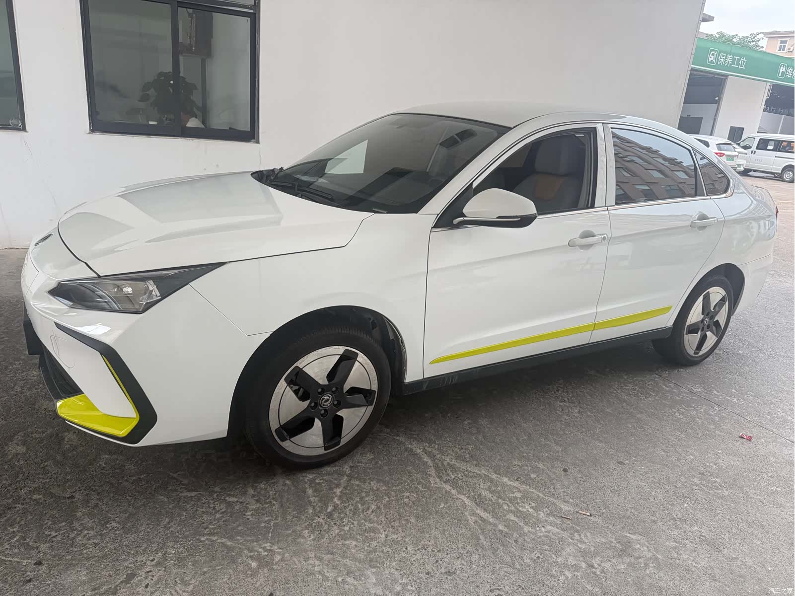 DongFeng E70, 2023 все фото