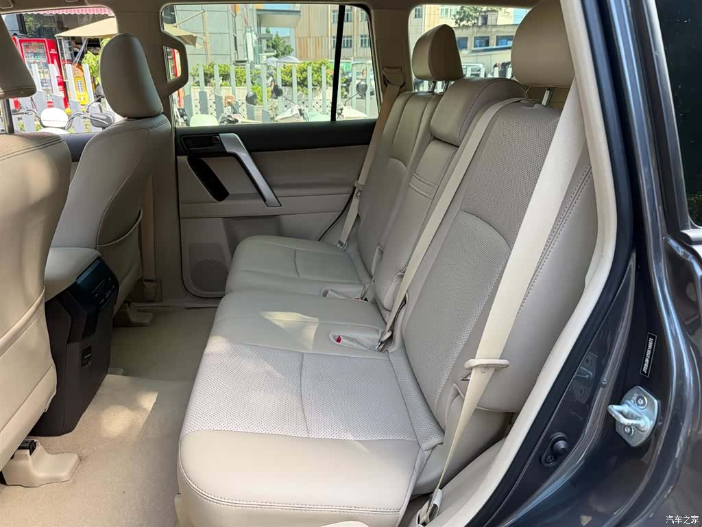 Toyota Prado, 2020 10