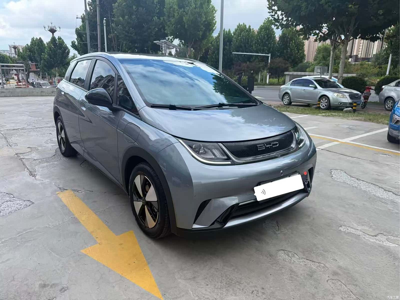 BYD Dolphin, 2023 3