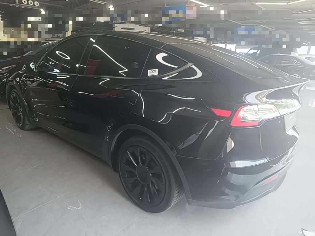 Tesla Model Y, 2022 все фото